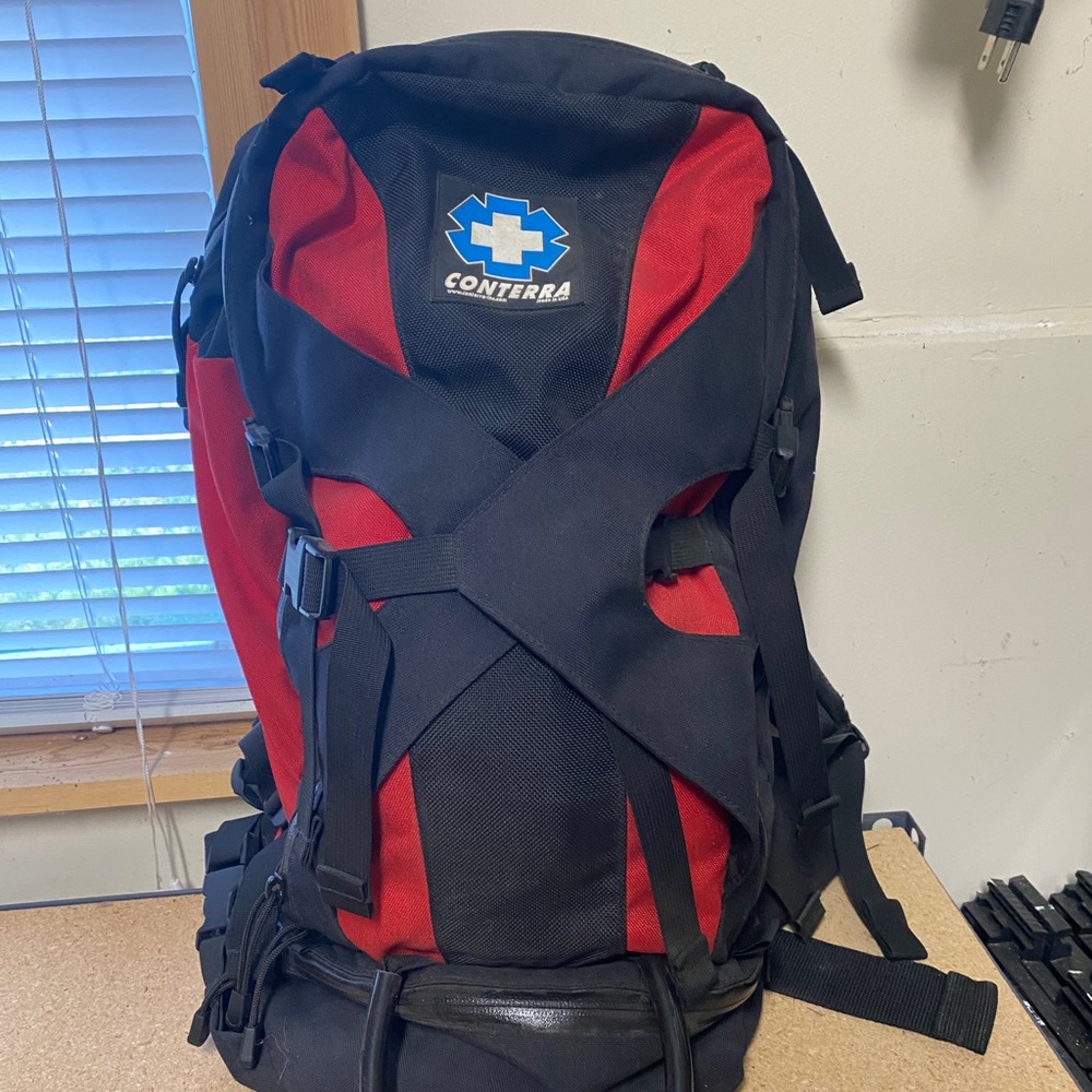 Conterra hiking/rescue bag